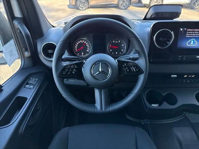 2025 Mercedes-Benz Sprinter 2500 Standard Roof 4-Cyl Diesel HO