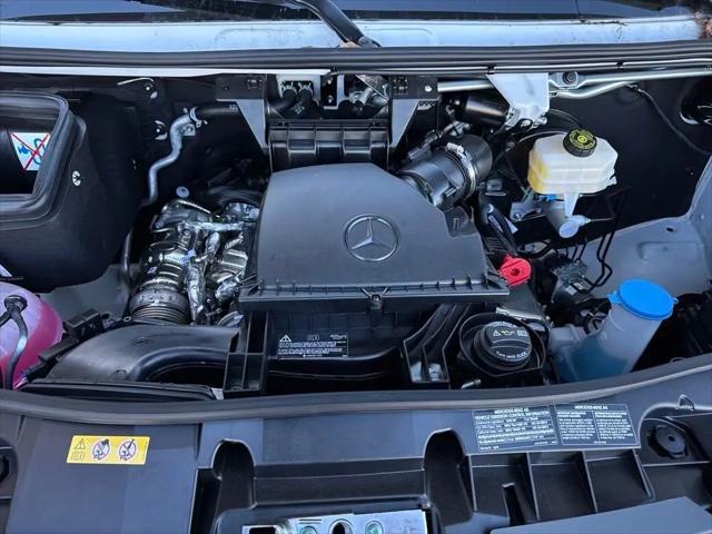 2025 Mercedes-Benz Sprinter 2500 Standard Roof 4-Cyl Diesel HO