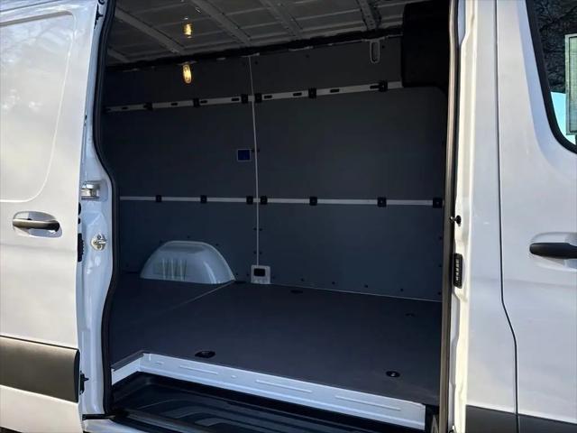 2025 Mercedes-Benz Sprinter 2500 Standard Roof 4-Cyl Diesel HO