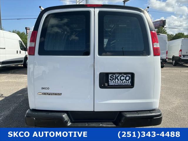 2020 Chevrolet Express Cargo Van RWD 2500 Regular Wheelbase WT