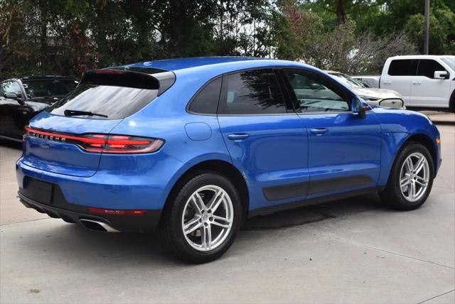 2020 Porsche Macan Macan