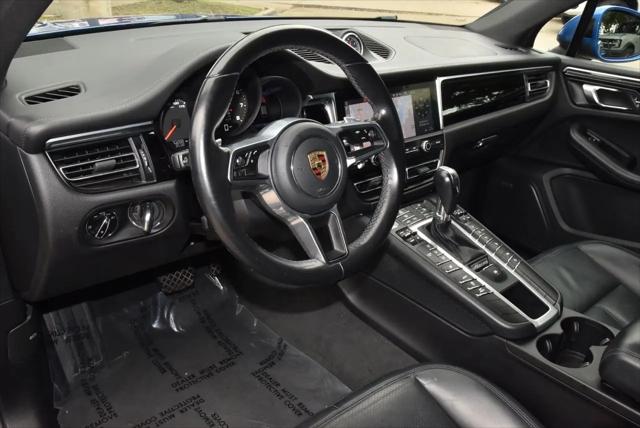 2020 Porsche Macan Macan