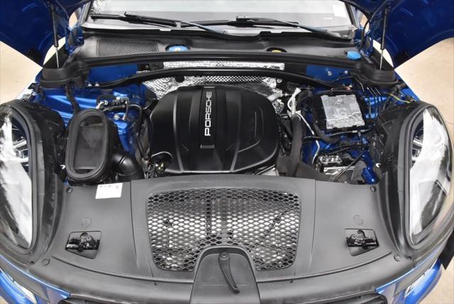 2020 Porsche Macan Macan