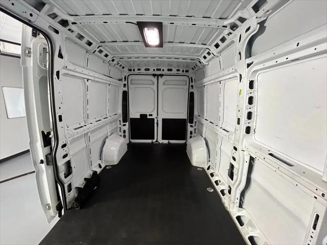 2025 Ram ProMaster 2500 Cargo Van Tradesman High Roof 159" WB w/Pass Seat