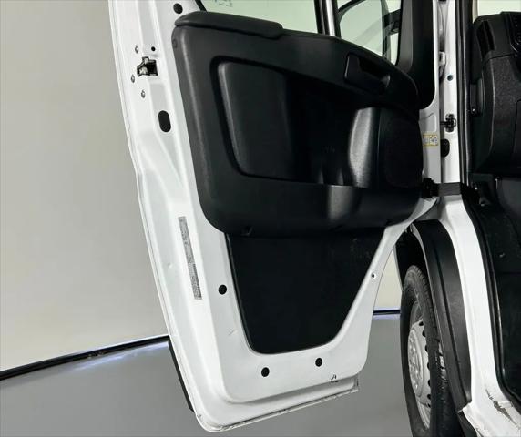 2025 Ram ProMaster 2500 Cargo Van Tradesman High Roof 159" WB w/Pass Seat