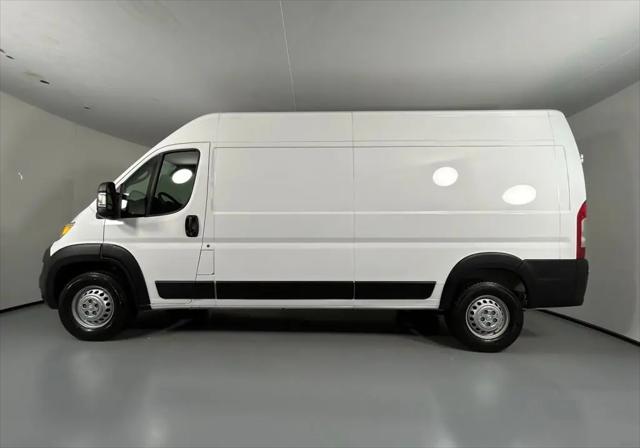 2025 Ram ProMaster 2500 Cargo Van Tradesman High Roof 159" WB w/Pass Seat