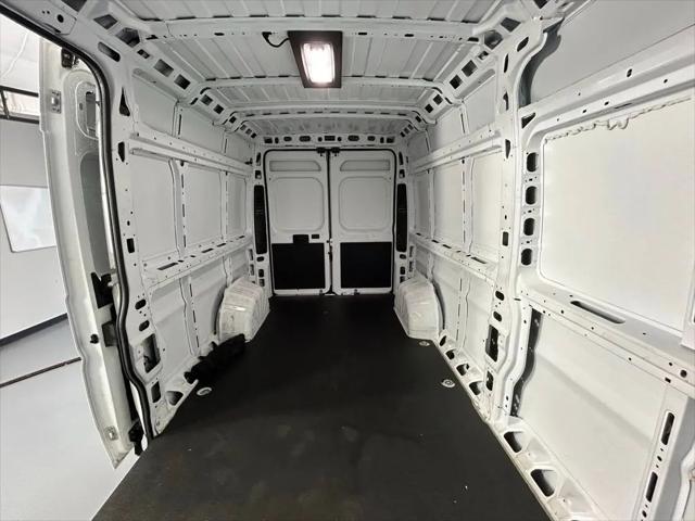 2025 Ram ProMaster 2500 Cargo Van Tradesman High Roof 159" WB w/Pass Seat