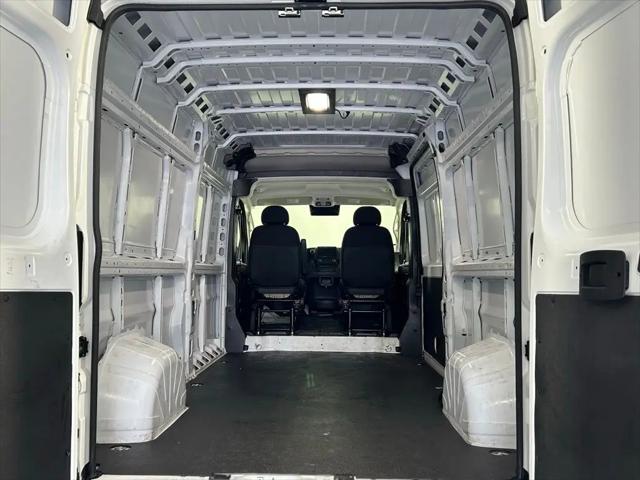 2025 Ram ProMaster 2500 Cargo Van Tradesman High Roof 159" WB w/Pass Seat