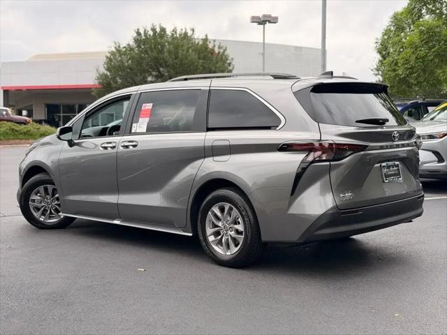 2026 Toyota Sienna XLE