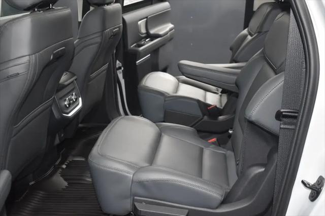 2026 Ford Expedition Max Active MAX