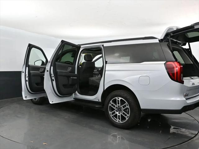 2026 Ford Expedition Max Active MAX