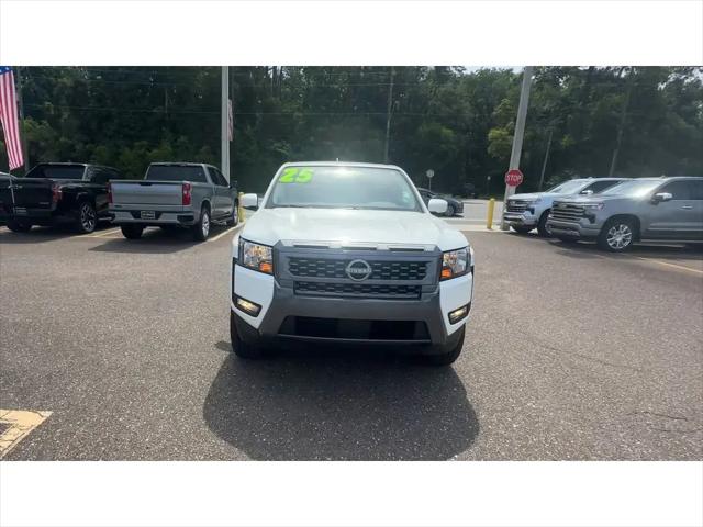 2025 Nissan Frontier King Cab SV 4x2