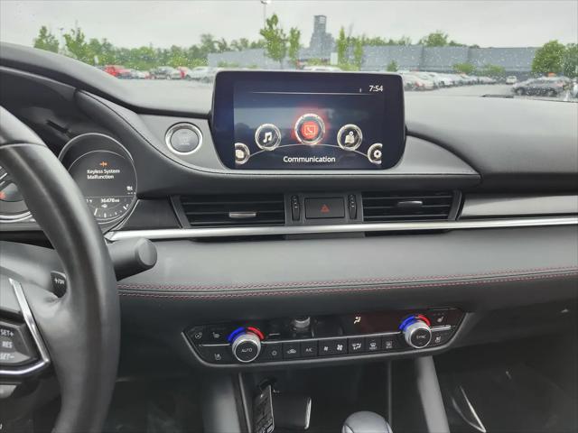 2021 Mazda Mazda6 Carbon Edition