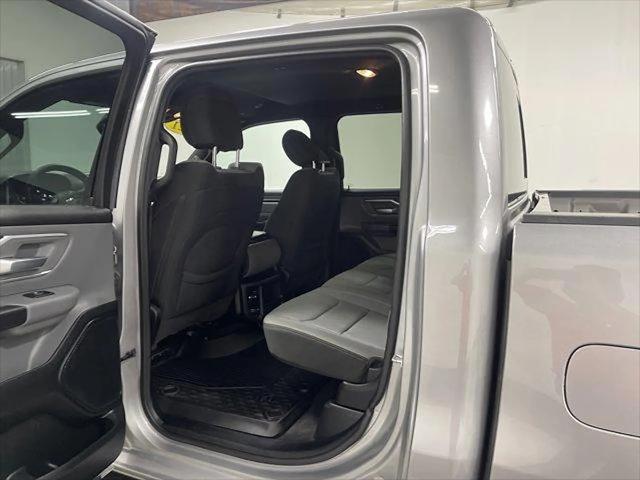2021 Ram 1500 Big Horn Crew Cab 4x4 5'7" Box