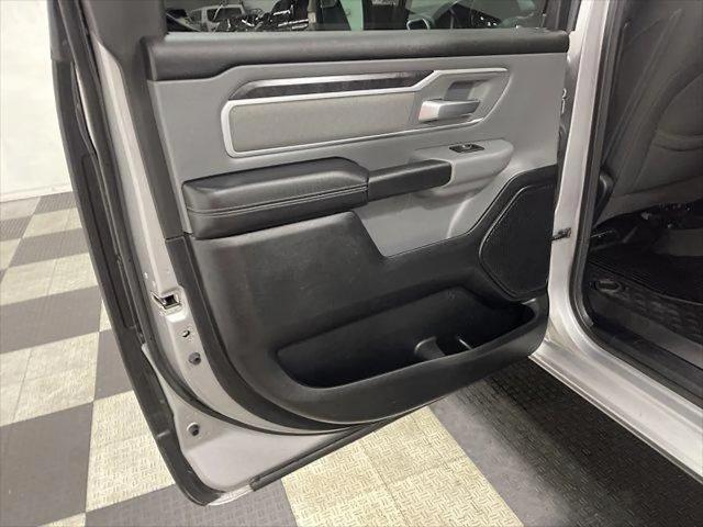 2021 Ram 1500 Big Horn Crew Cab 4x4 5'7" Box