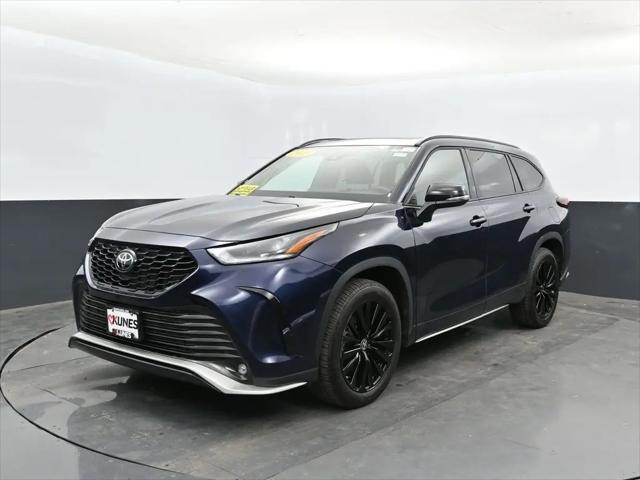 2025 Toyota Highlander XSE