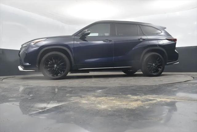 2025 Toyota Highlander XSE