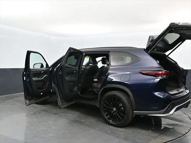 2025 Toyota Highlander XSE