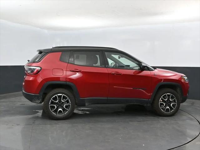 2025 Jeep Compass Trailhawk 4x4
