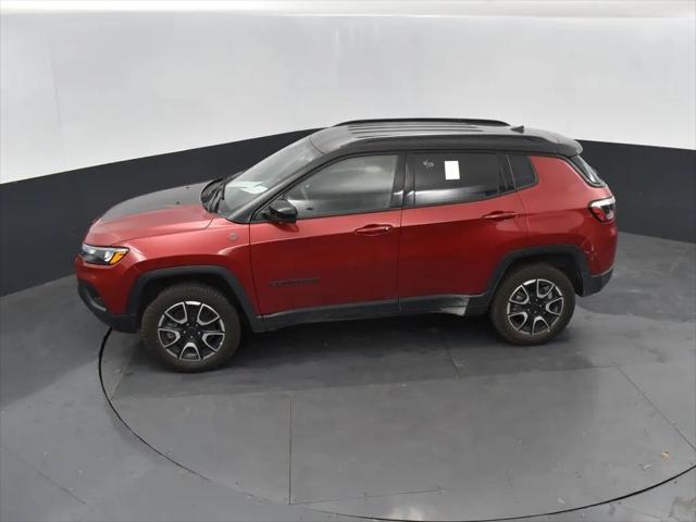 2025 Jeep Compass Trailhawk 4x4