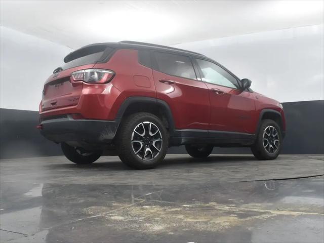 2025 Jeep Compass Trailhawk 4x4