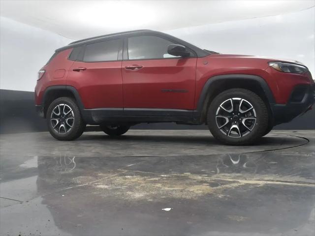 2025 Jeep Compass Trailhawk 4x4