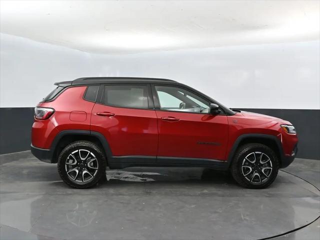 2025 Jeep Compass Trailhawk 4x4