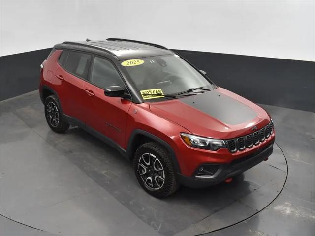 2025 Jeep Compass Trailhawk 4x4