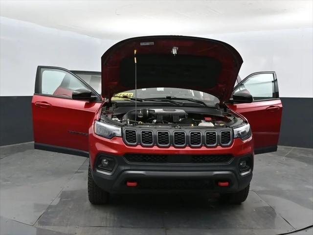 2025 Jeep Compass Trailhawk 4x4