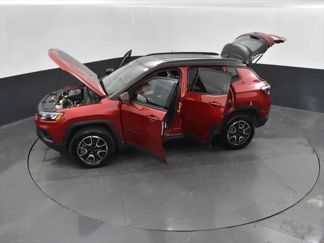 2025 Jeep Compass Trailhawk 4x4