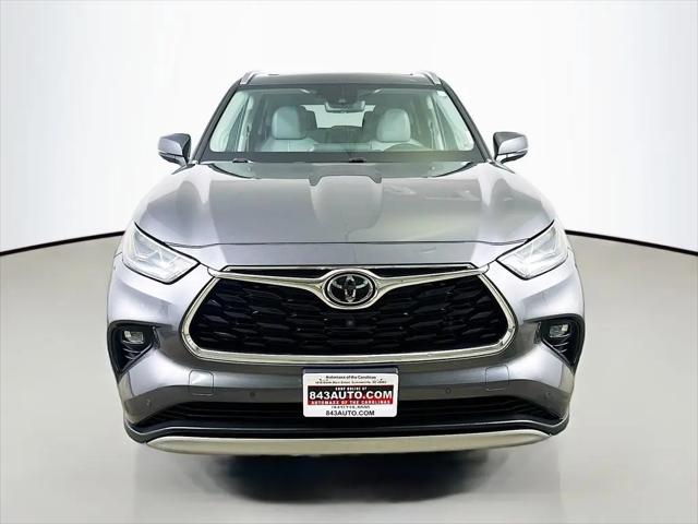 2021 Toyota Highlander Platinum