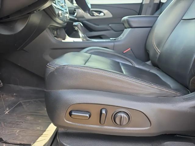 2020 Chevrolet Traverse AWD LT Leather