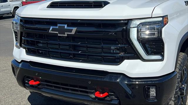 2026 Chevrolet Silverado 2500HD Crew Cab, Standard Bed, LTZ, 4WD