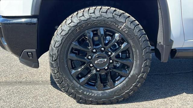 2026 Chevrolet Silverado 2500HD Crew Cab, Standard Bed, LTZ, 4WD