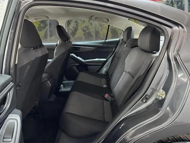 2019 Subaru Impreza 2.0i