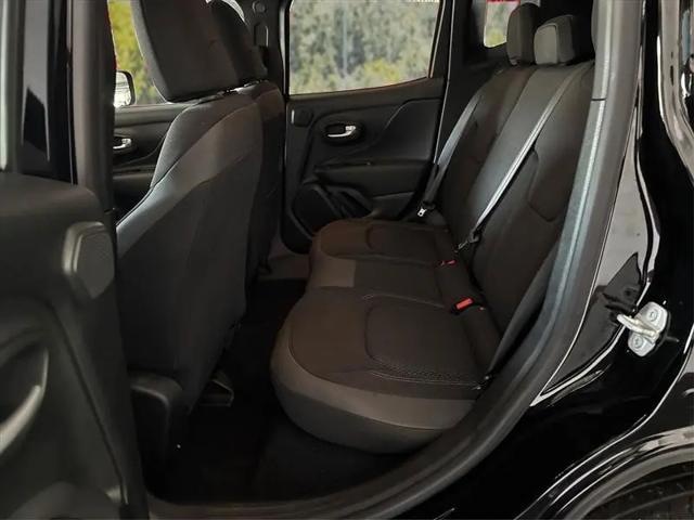 2023 Jeep Renegade Altitude 4x4