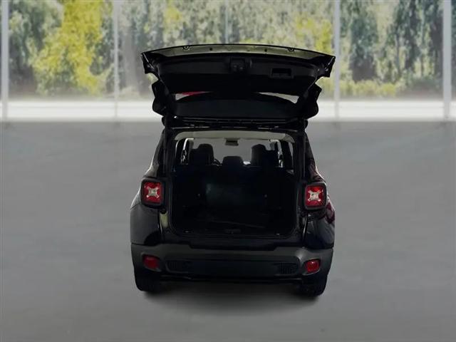 2023 Jeep Renegade Altitude 4x4