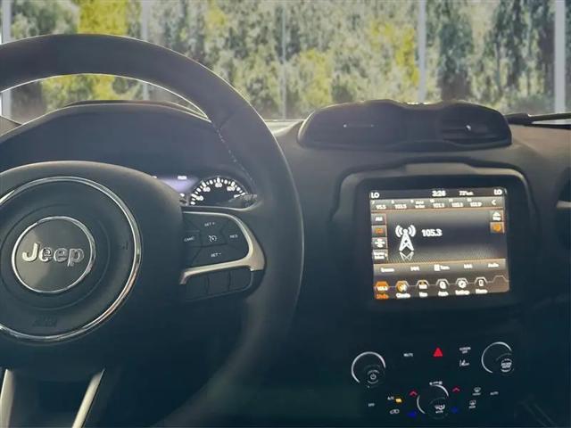 2023 Jeep Renegade Altitude 4x4