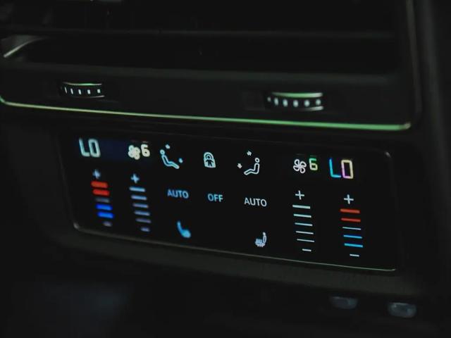 2023 Audi Q7 Premium Plus 45 TFSI quattro Tiptronic