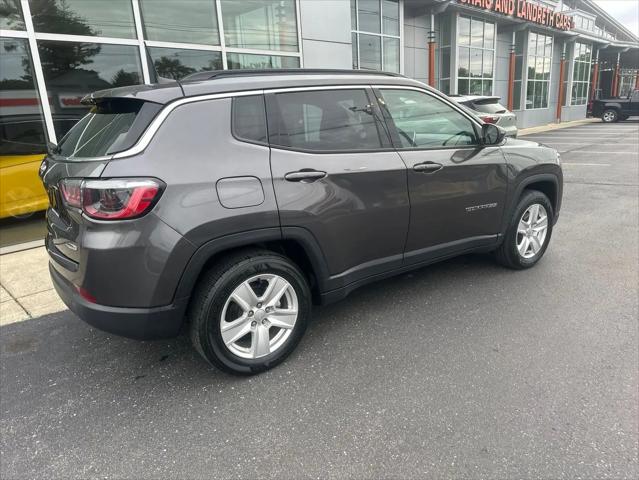 2022 Jeep Compass Latitude FWD