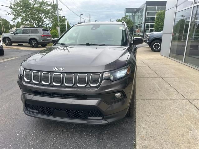 2022 Jeep Compass Latitude FWD