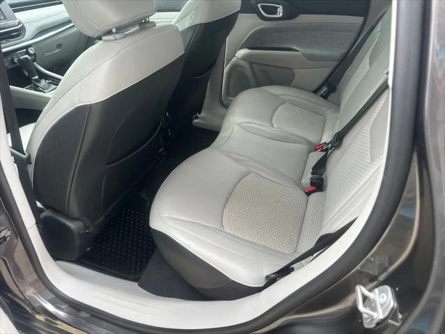 2022 Jeep Compass Latitude FWD