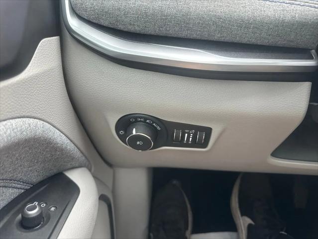 2022 Jeep Compass Latitude FWD