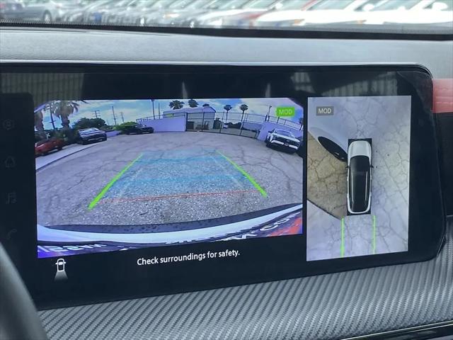 2025 Nissan Kicks SR FWD