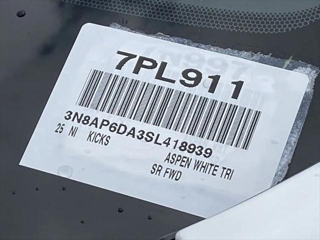 2025 Nissan Kicks SR FWD