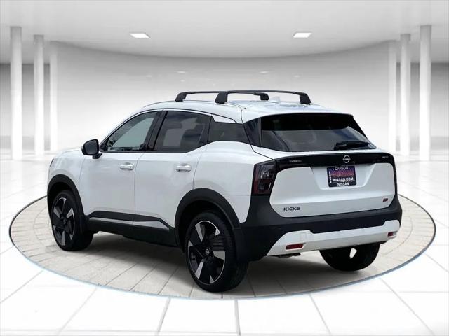 2025 Nissan Kicks SR FWD