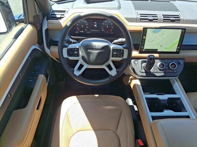 2025 Land Rover Defender 110 P500 X-Dynamic SE