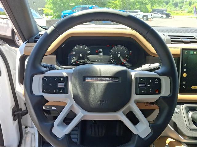 2025 Land Rover Defender 110 P500 X-Dynamic SE