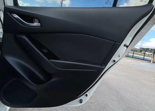 2018 Mazda Mazda3 Sport