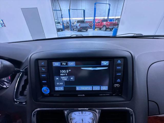 2015 Chrysler Town & Country Limited Platinum